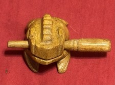 Thailand Traditional Craft Wooden Lucky Frog Croaking Musical Instrument Decor