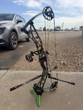 Hoyt Axius Ultra
