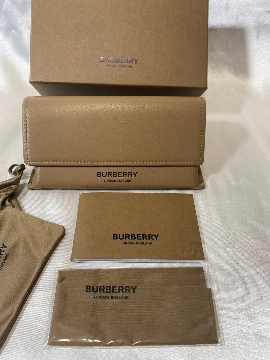 【美品】BURBERRY　ケース Burberry Sunglasses Case,Large Camel Brown Leather Triangle,Boxed