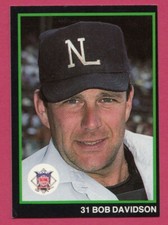 1988 Baseball Umpire Card # 44 Bob Davidson National League