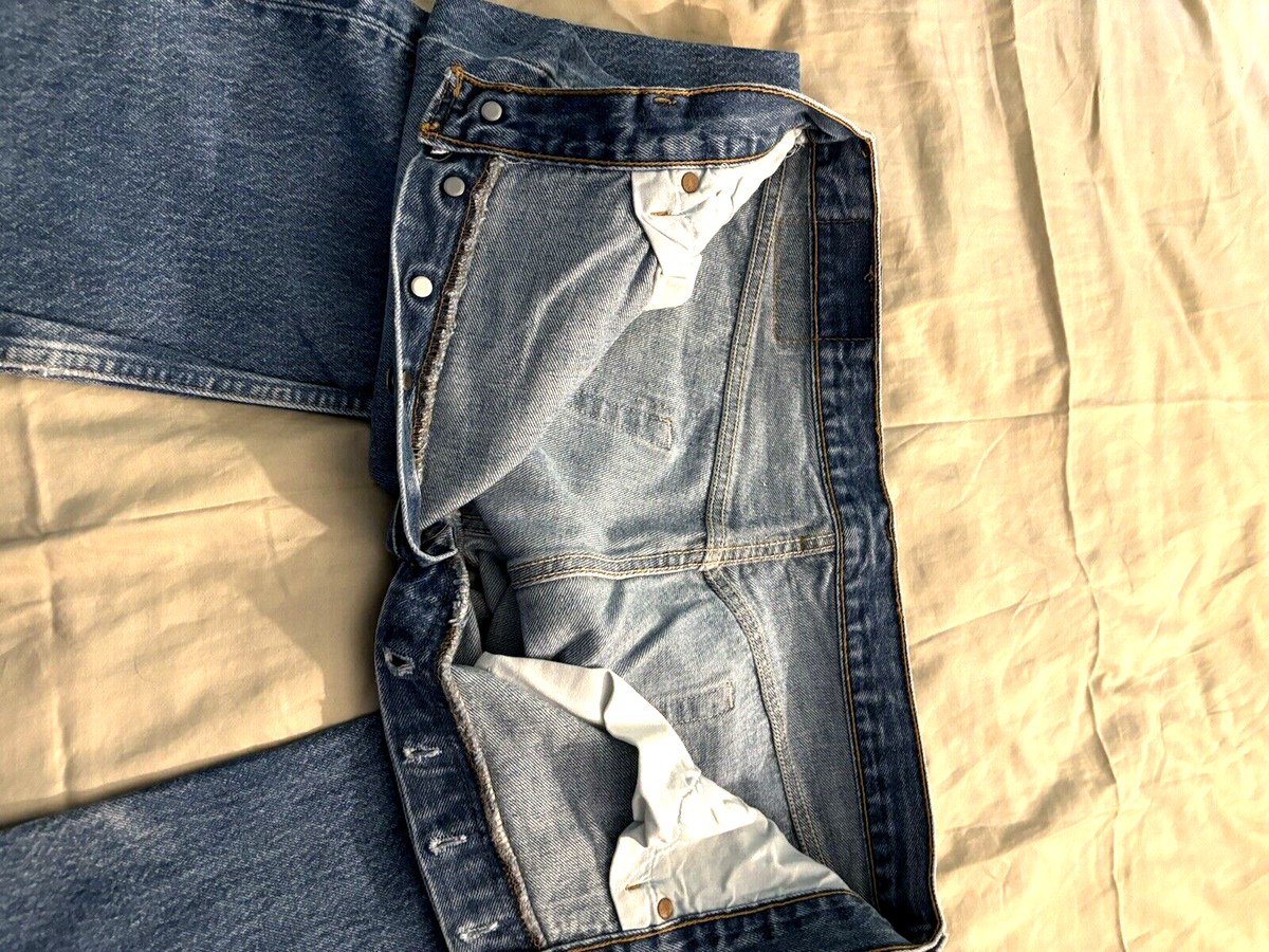 Levi 501 XX 90s 38 x 30 blue jeans MADE IN USA no tags inside SIX