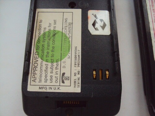 PROP PRETRO BRICK MOTOROLA MICROTAC BT MODELL F09SQD8993AG ANALOG UNGETESTET - Bild 6 von 6