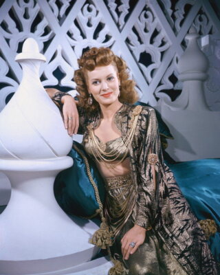 76007 MAUREEN O'HARA STUNNING COLOR PHOTO Wall Print Poster US