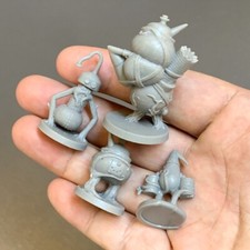 LOT 4 monster HERO GAME Miniature For Dungeons Dragon D D Figure toy kids Q3