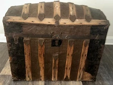 Antique Steamer Trunk Chest Blanket Box Domed Hump Back Oak Original Metal RARE