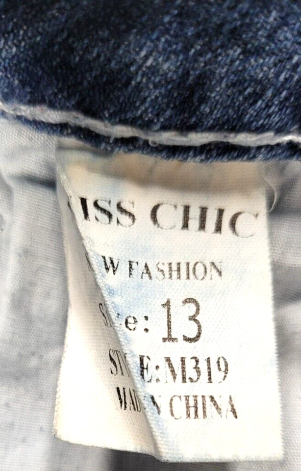 Bermudas Miss Chic (13) azules. Acentos de bolsillo. Algodón/Spandex. Foto 3 de 4