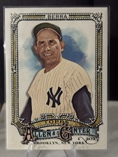 2025 Topps Allen&Ginter #339 Yogi Berra