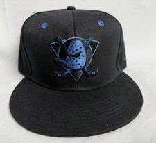 Anaheim Ducks Collecting and Fan Guide 8