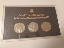 DDR 1983 - Themensatz in schwarz mit 3 x 5 Mark in stgl. - MARTIN LUTHER EHRUNG