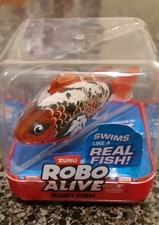 RED Zuru ROBO FISH "Alive" Water Activated Color Changing Swimming Fish Toy NEW