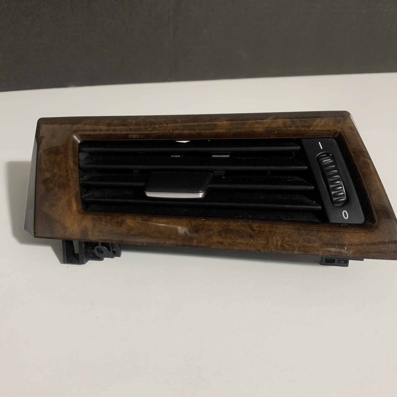 04-10 BMW 550i E60 E61 Front Left Driver Side Dashboard A/C AC Air Vent Wood OEM