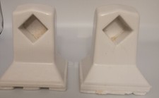 Vintage White Ceramic Porcelain Toilet Paper Holder Retro Mod Mid Century MS18