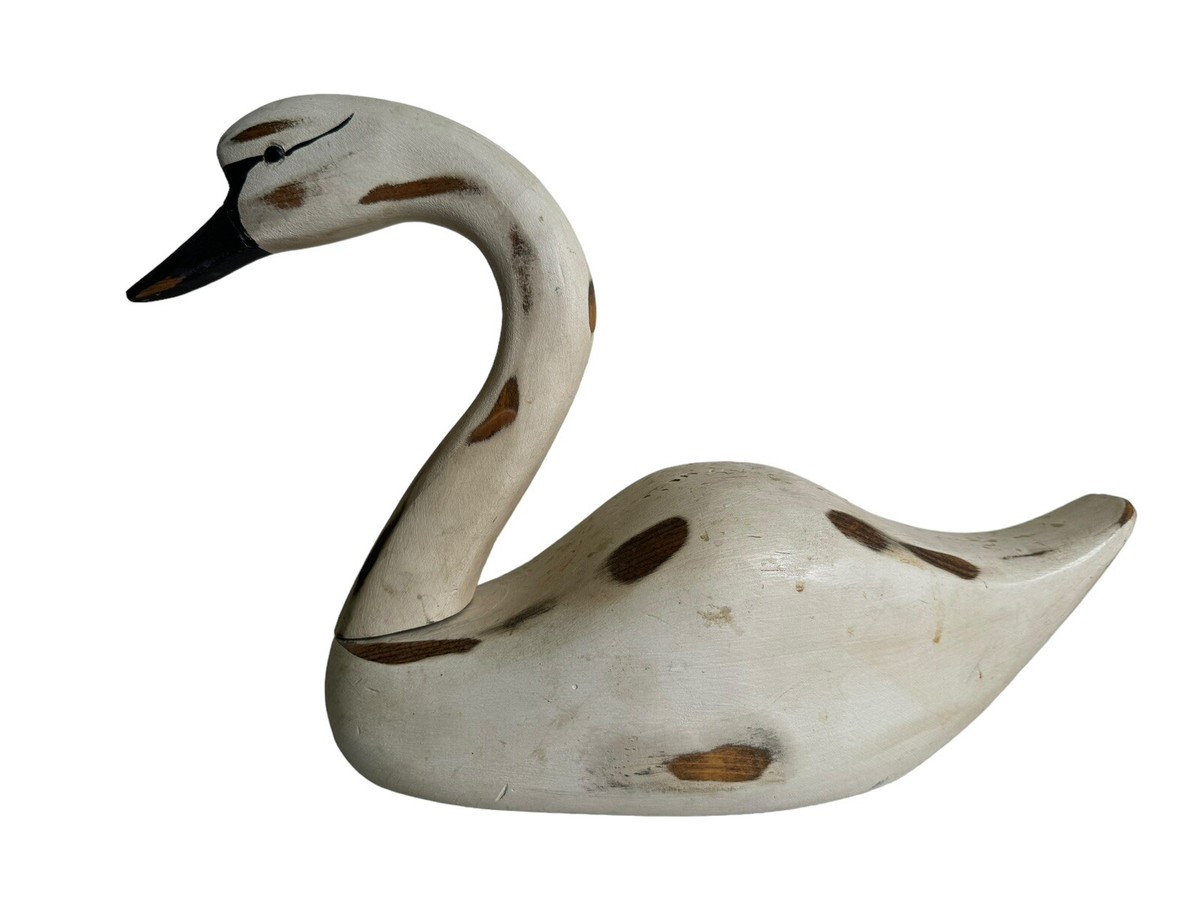 VINTAGE JJ DECOY SWAN/GOOSE DECOY SOLID WOOD HAND CARVED ARTIST