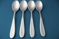4 Place Oval Soup Spoons Retroneu TIVOLI / CONTOUR Satin 18/10 China 7 5/8"
