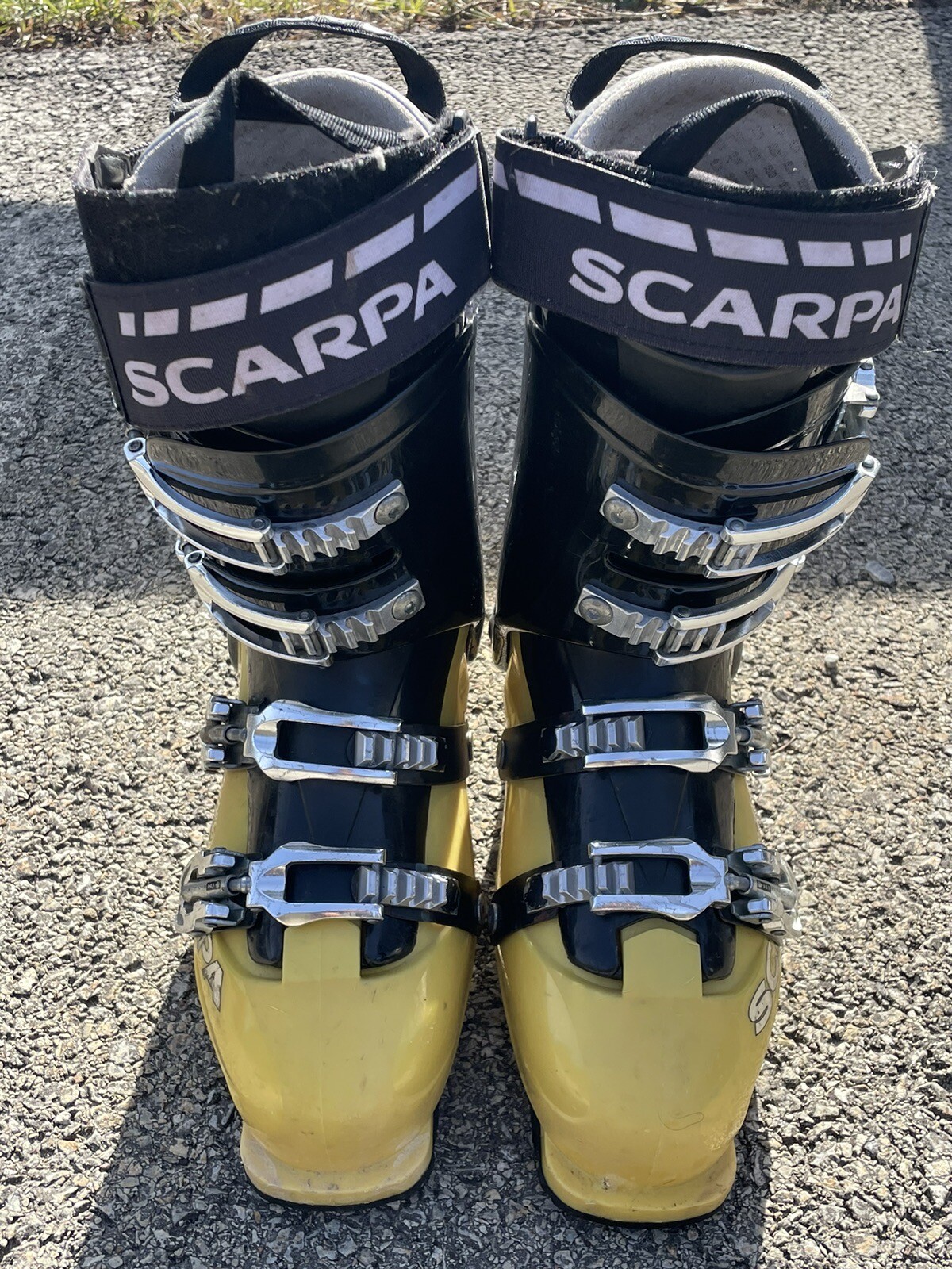 SALOMON Scarpa Hurricane Stivali da sci alpino. Intution Line .MDP 26 5 27.US 8 9.0