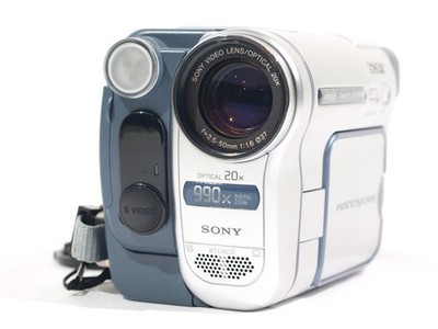Sony Handycam DCR-TRV255E Digital8 SD Handheld 20x/990x 2.5in LCD