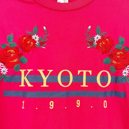 Urban Outfitters UO T-shirt donna ricamata floreale Kyoto 1990 grafica taglia S - Foto 3 di 6