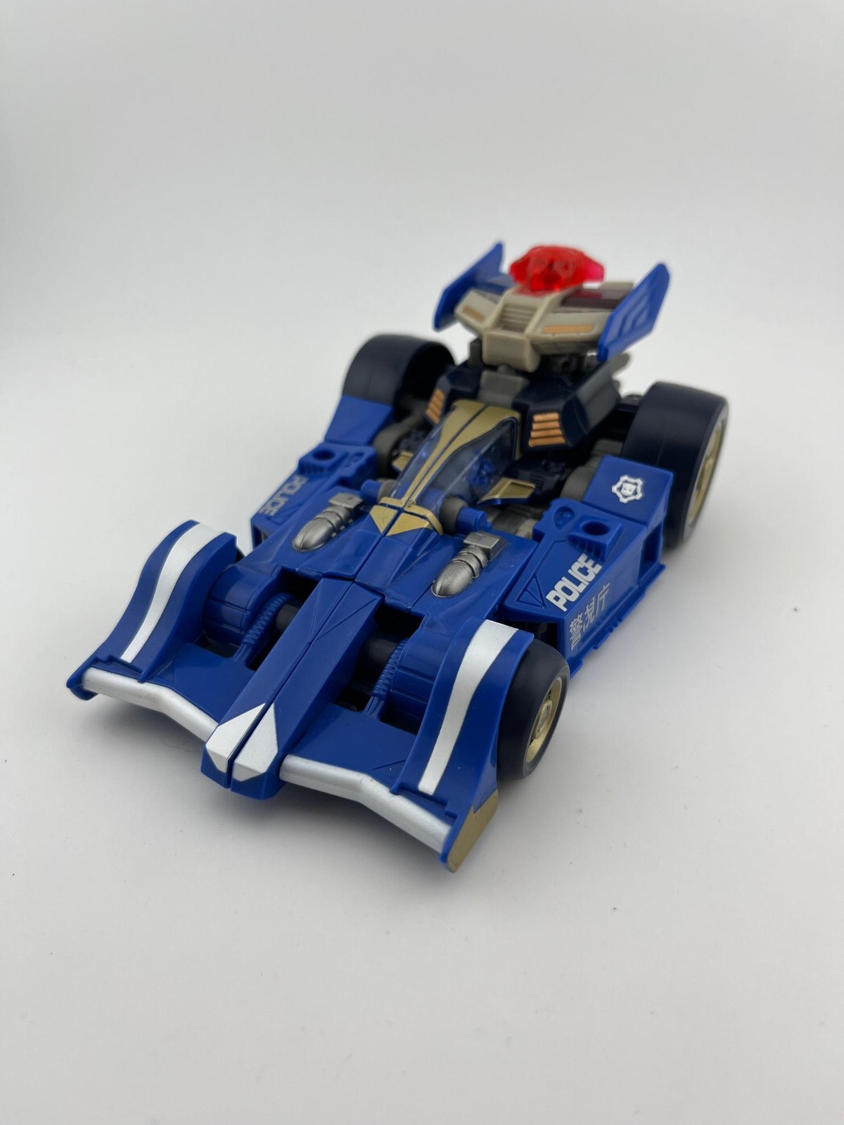 Foto 1 di 9