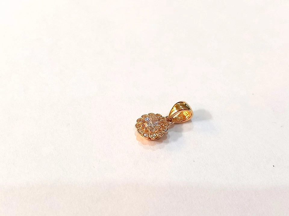 Ciondolo pendente fiore punto luce oro giallo 18 kt 750% con zirconi bianchi - Immagine 4 di 4