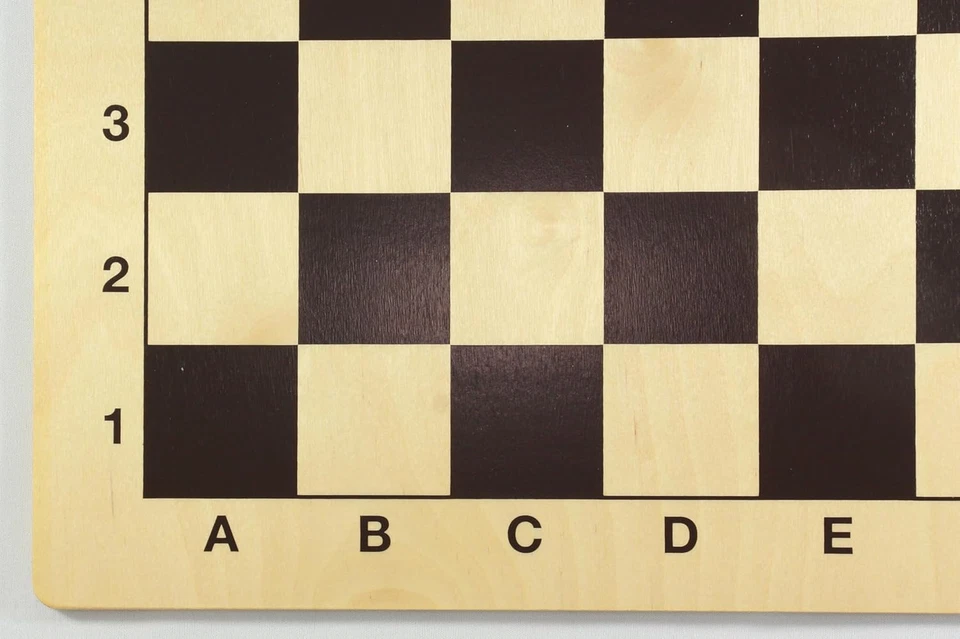 Weiblespiele 02084 - Scacchiera in Legno Lamellare Di Betulla, 49 X 49 Cm - Immagine 4 di 4