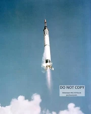 ASTRONAUT ALAN SHEPARD ABOARD FREEDOM 7 MR-3 ROCKET - 8X10 NASA PHOTO (AA-274)