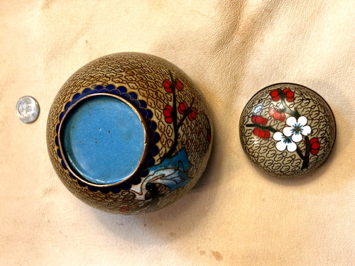 BEAUTIFUL VINTAGE CHINESE BRASS ENAMEL CLOISONNE GINGER JAR w/LID 3.875"T - Picture 8 of 9