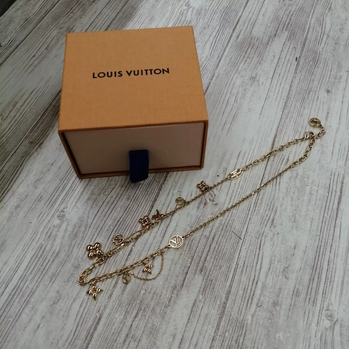 Collier Louis Vuitton Fleur Floraison LV Cercle Or M64855 F/S