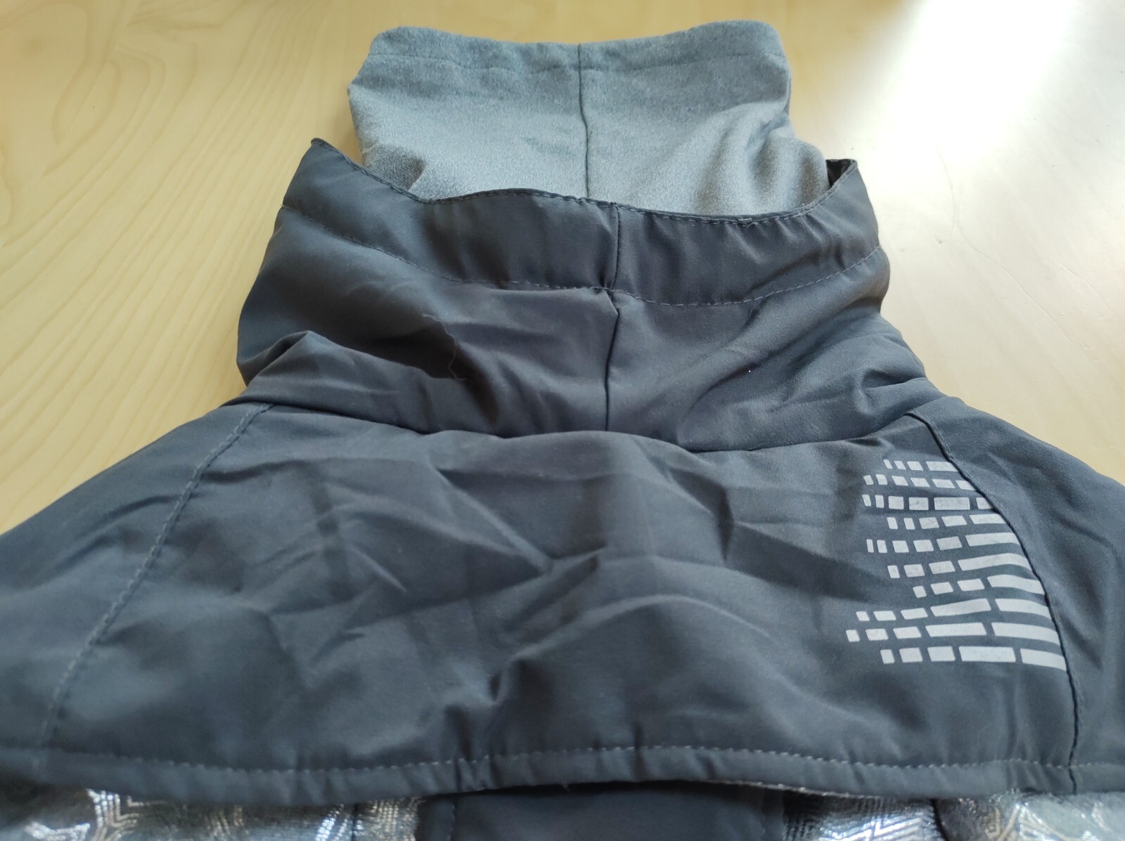 Hurtta Extreme Warmer Insulated Dog Parka 16inch/40 cm Granite (Grey