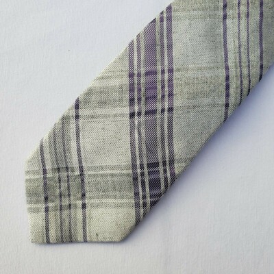 Men's Neck Tie, Gray & Purple Plaid, by CALVIN KLEIN, with White Gift Box