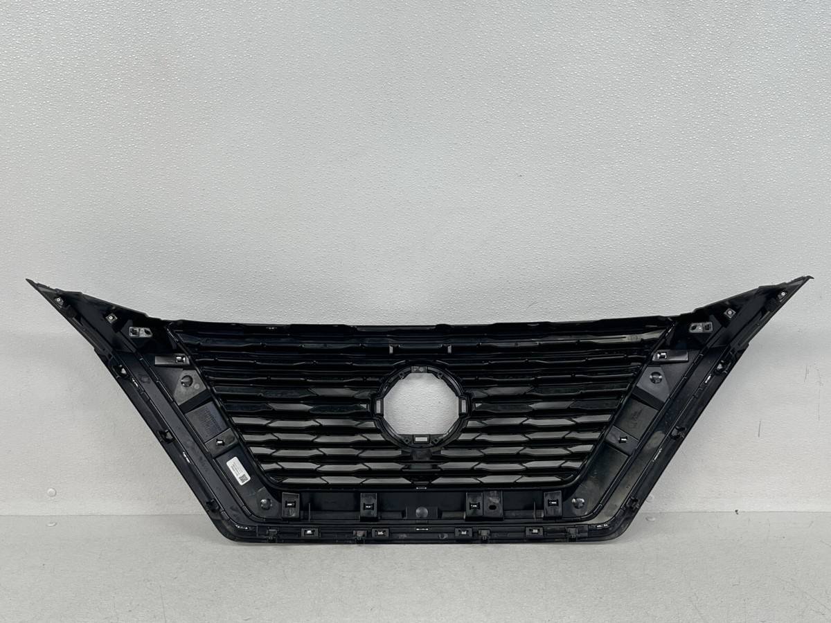 ⭐NICE! 2021-2023 NISSAN ROGUE FRONT BUMPER UPPER GRILL BLACK W