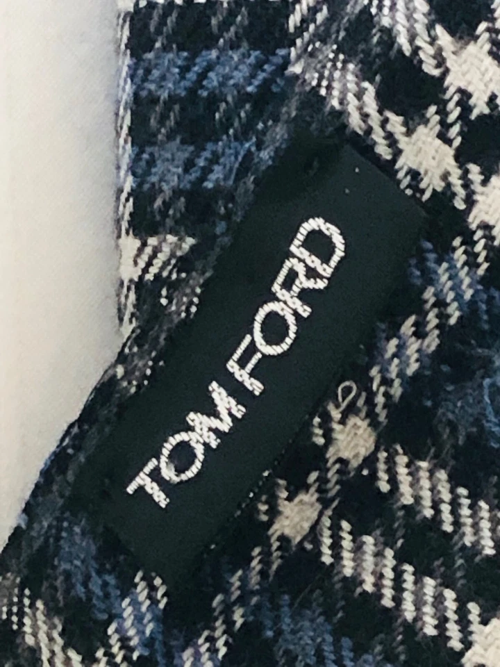 BUFANDA A CUADROS TOM FORD negra/blanca/azul Foto 3 de 4
