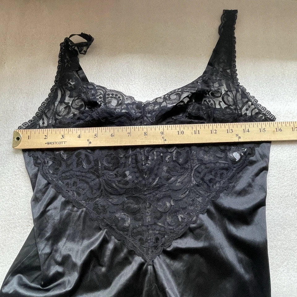 Camisola Vanity Fair vintage años 90 para mujer 34 detalle de encaje negro Fairycore Whimsigoth Foto 3 de 4