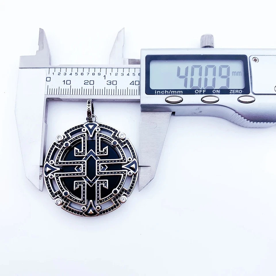 Colgante Mandala Laberinto Ónix Negro Circonita cúbica Plata de Ley 925 1,5 pulgadas de Largo Foto 2 de 4