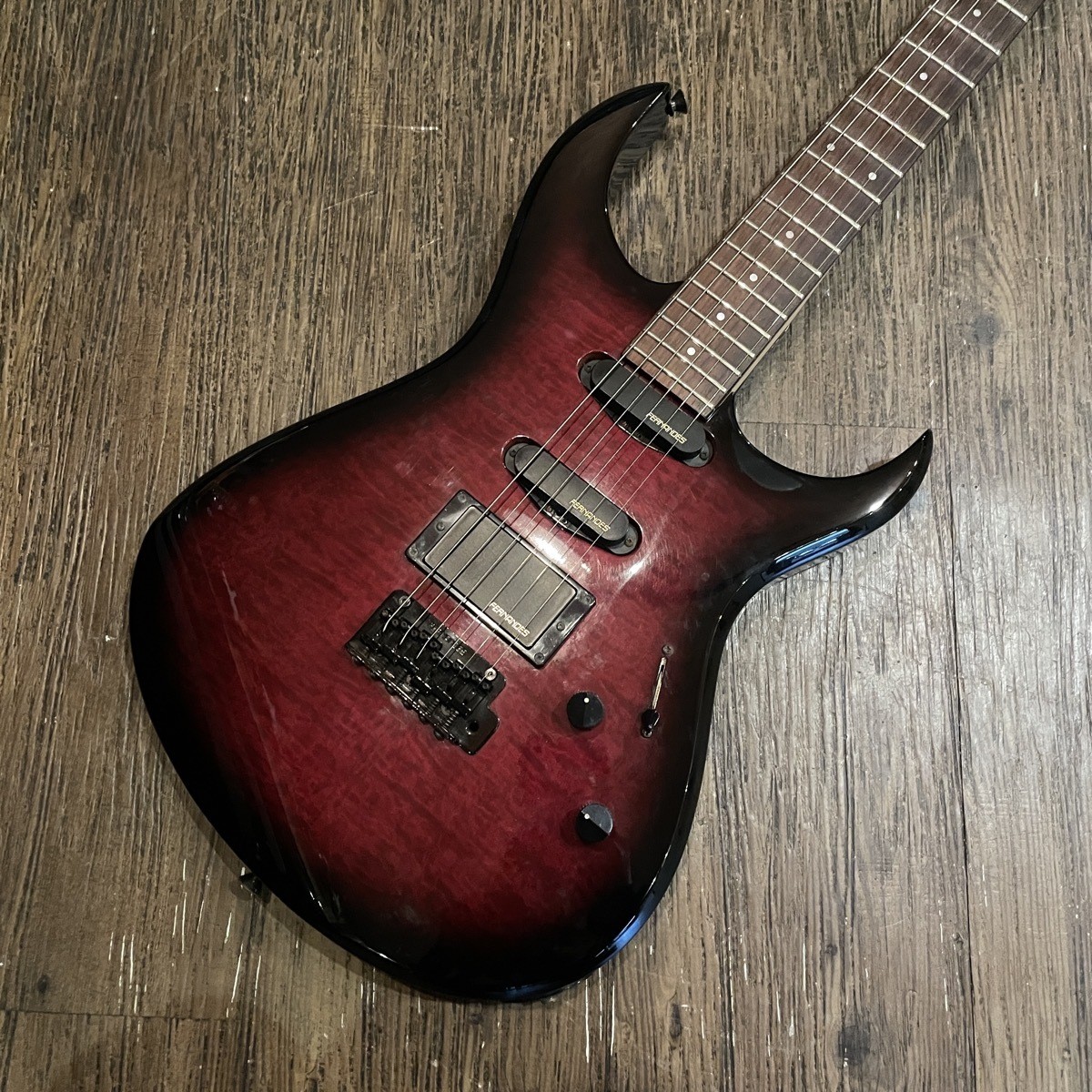 Fernandes FGZ-400 SSH Maple Neck Alder Body Black Condition