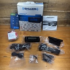 NEW SiriusXM Stratus 7 Satellite Radio with Vehicle Kit SSV7V1 Black Open Box