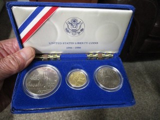 Gold and SilverUnited States Liberty Coins 1886 1986 3 Coin Proof Set w/ Case