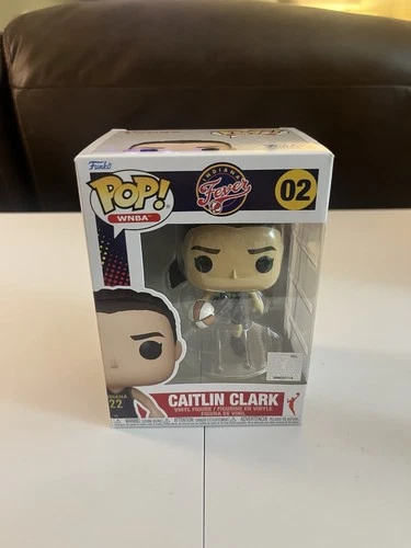 Caitlin Clark #02 WNBA Funko Pop! Vinyl Rookie Superstar Indiana Fever