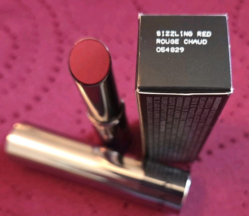 Sizzling Red Mary Kay True Dimensions Lipstick