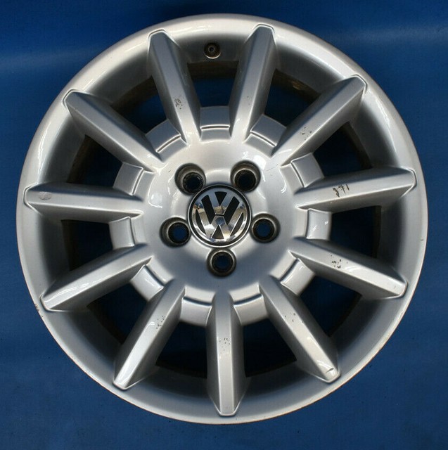 Volkswagen Beetle 20022007 Used OEM Wheel 16x6.5 Factory 16" Rim