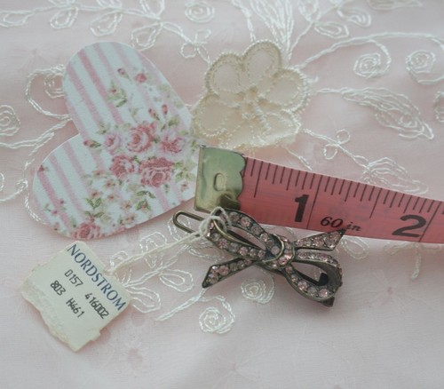 NWT NORDSTROM VINTAGE LOOKING GIRLS PINK RHINESTONE BOW BARRETTE GIRLY! - Afbeelding 2 van 3