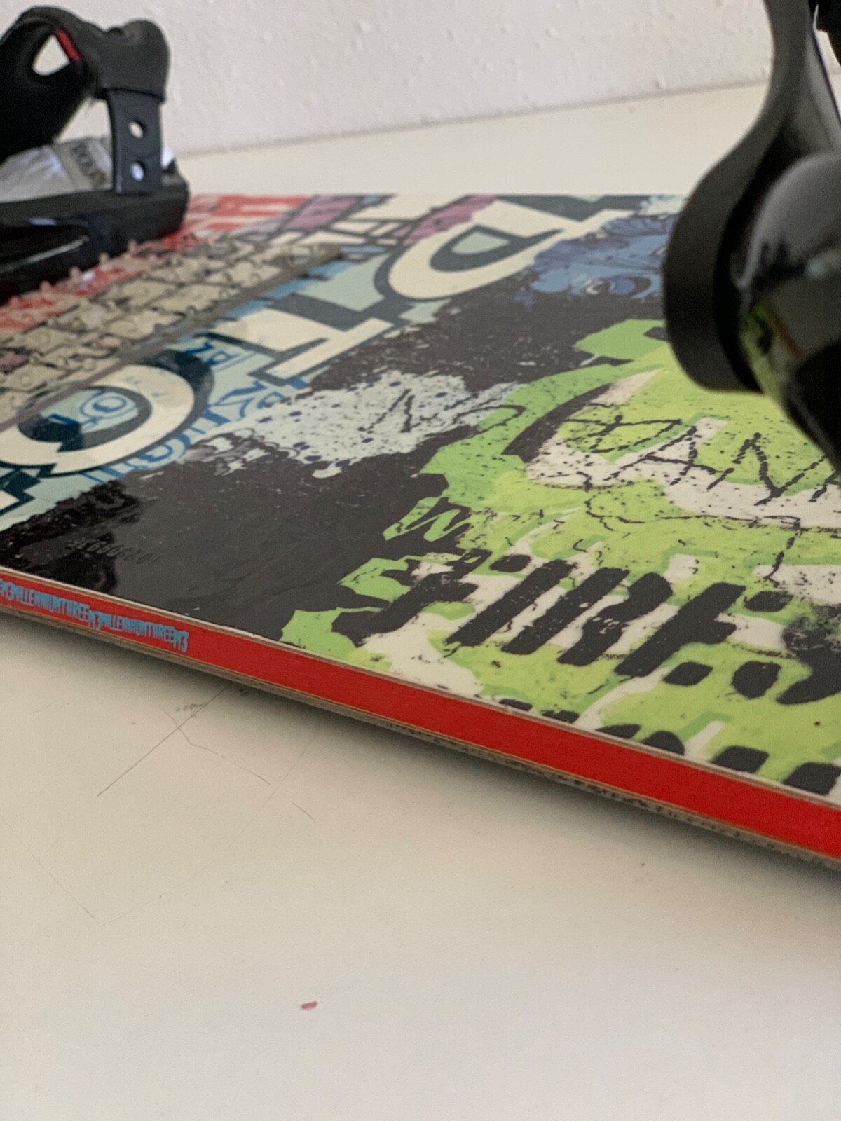 Millennium Three M3 Snowboard 151cm with K2 Bindings