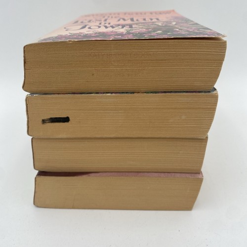 Susan Kay Law 4 PB Books Bodice Rippers Historical Romance Sexy Artwork Y2K - Picture 3 of 21
