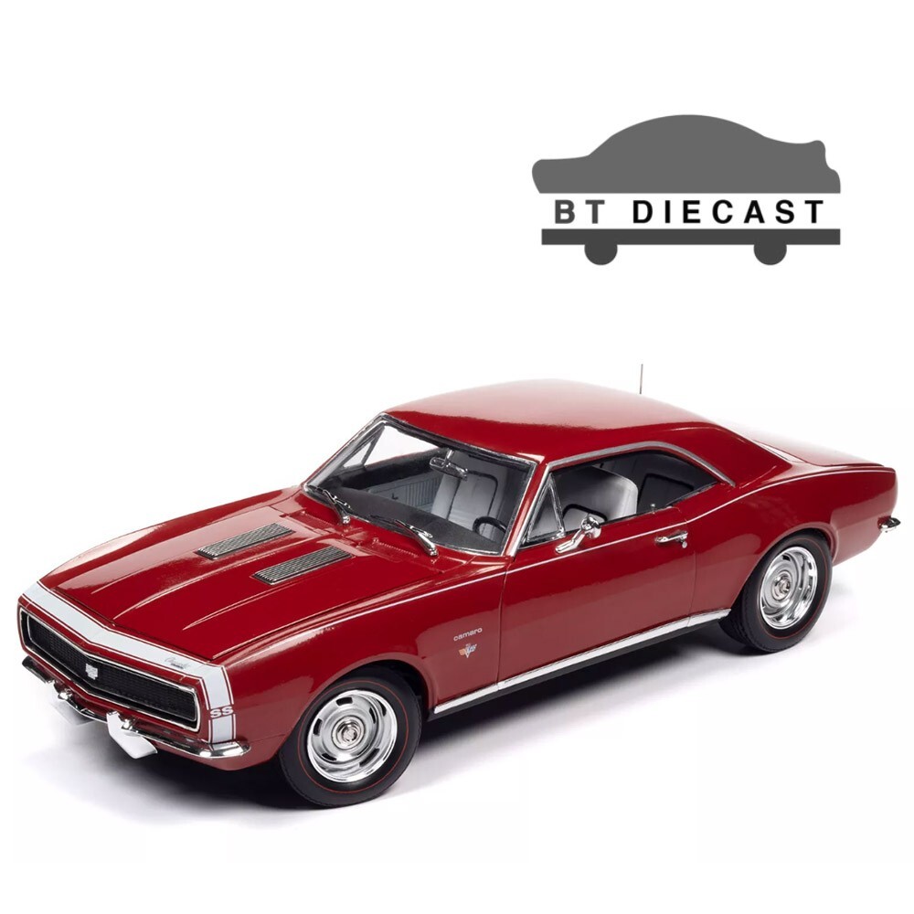 Autoworld Hemmings 1967 Chevrolet Camaro RS/SS 1:18 Diecast Model in Red – AMM1288
