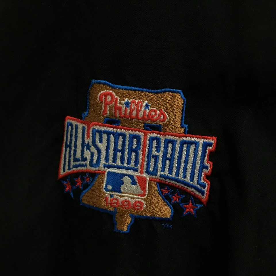 Jaqueta Vintage Reebok Philadelphia Phillies 2XL Masculina Preta Decote V 1996 All Star - Imagem 4 de 4