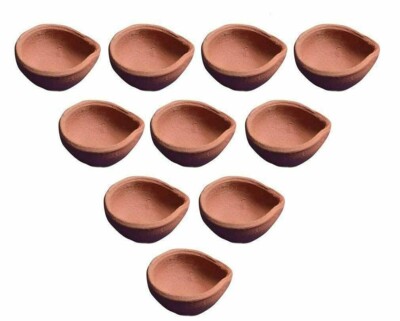 Handmade Clay Diya Diwali Diya Traditional Leaf Shaped Mitti Diyas Set Of 7 Pcs