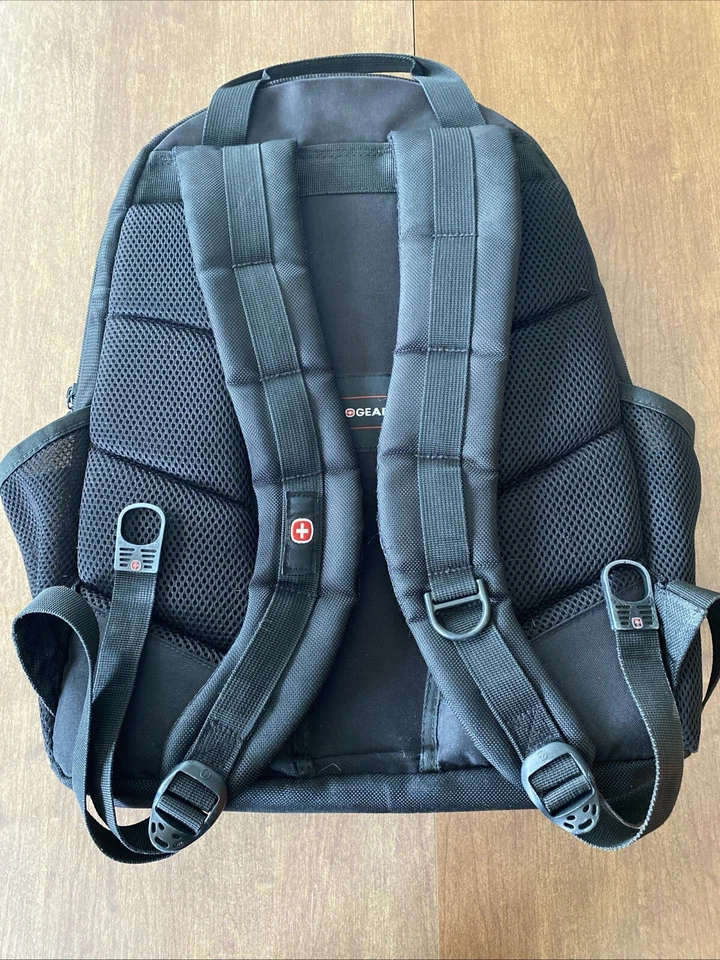SwissGear Padded Laptop Backpack - Black, Gray and blue - Image 2 of 4