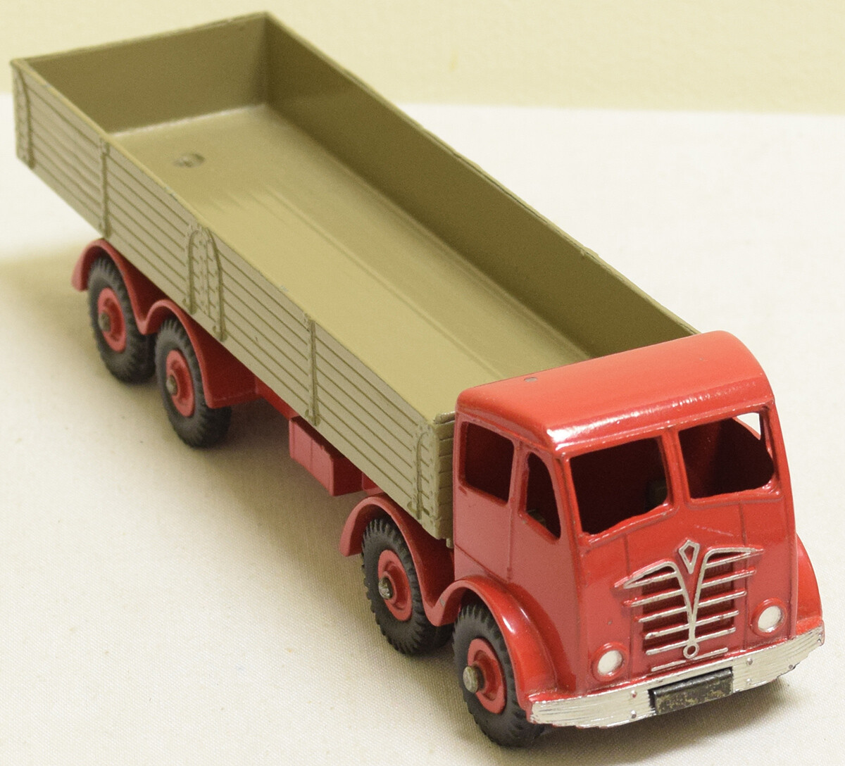 Camion Dinky Foden Diesel 8 Roues – Réf 901, 1:43, Miniature Collection, Rouge/Marron