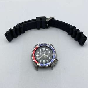 Vintage Seiko 7002-700A Diver's 200m Pepsi Bezel Automatic Men's Watch 42mm
