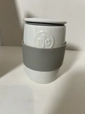 Pampered Chef Ceramic Egg Cooker - Item #1529 - Silicone Sleeve & Lid White/Gray