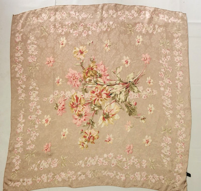 Signature Echo Seidentuch. Vintage silk scarf. Gebraucht. 100% Seide. 90cm*90cm